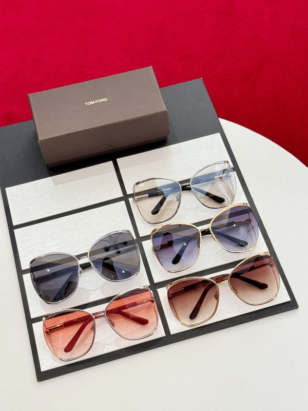 Очки солнцезащитные TF1091 фото 7