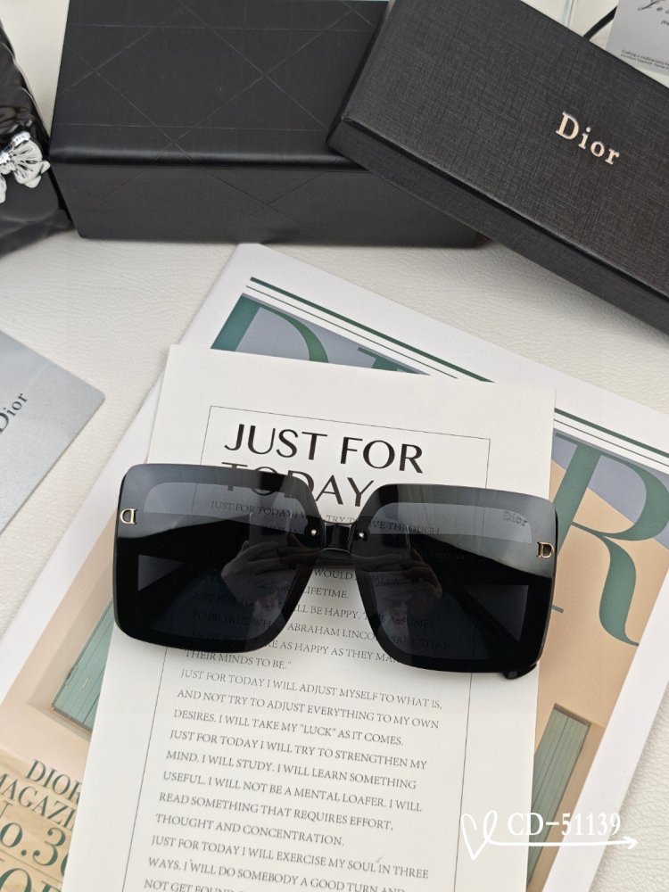 Очки солнцезащитные TR90 фото 5