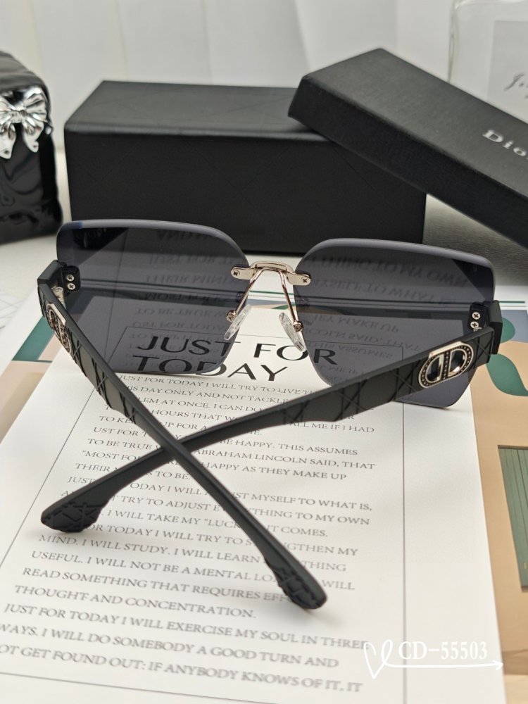 Очки солнцезащитные TR90 фото 7