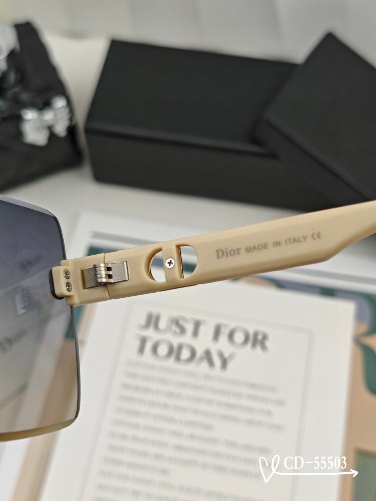 Очки солнцезащитные TR90 фото 8