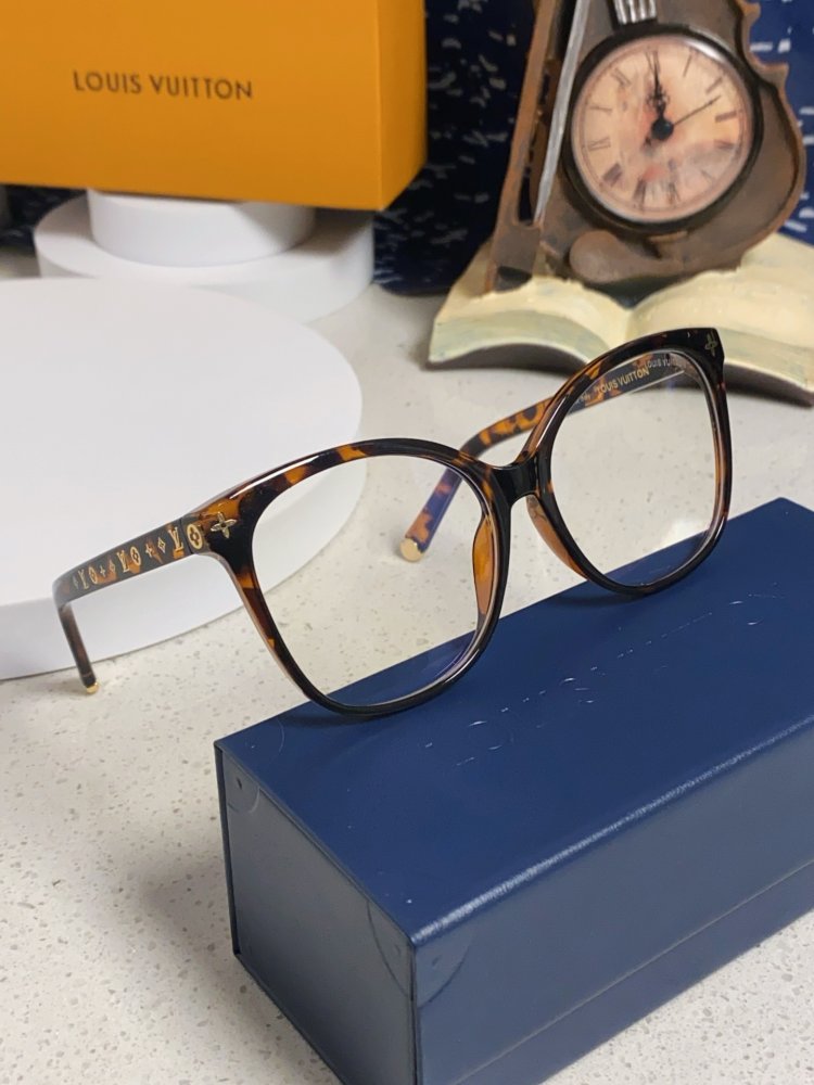 Очки солнцезащитные Z1657W фото 10