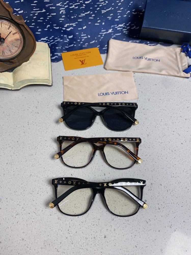 Очки солнцезащитные Z1657W фото 11