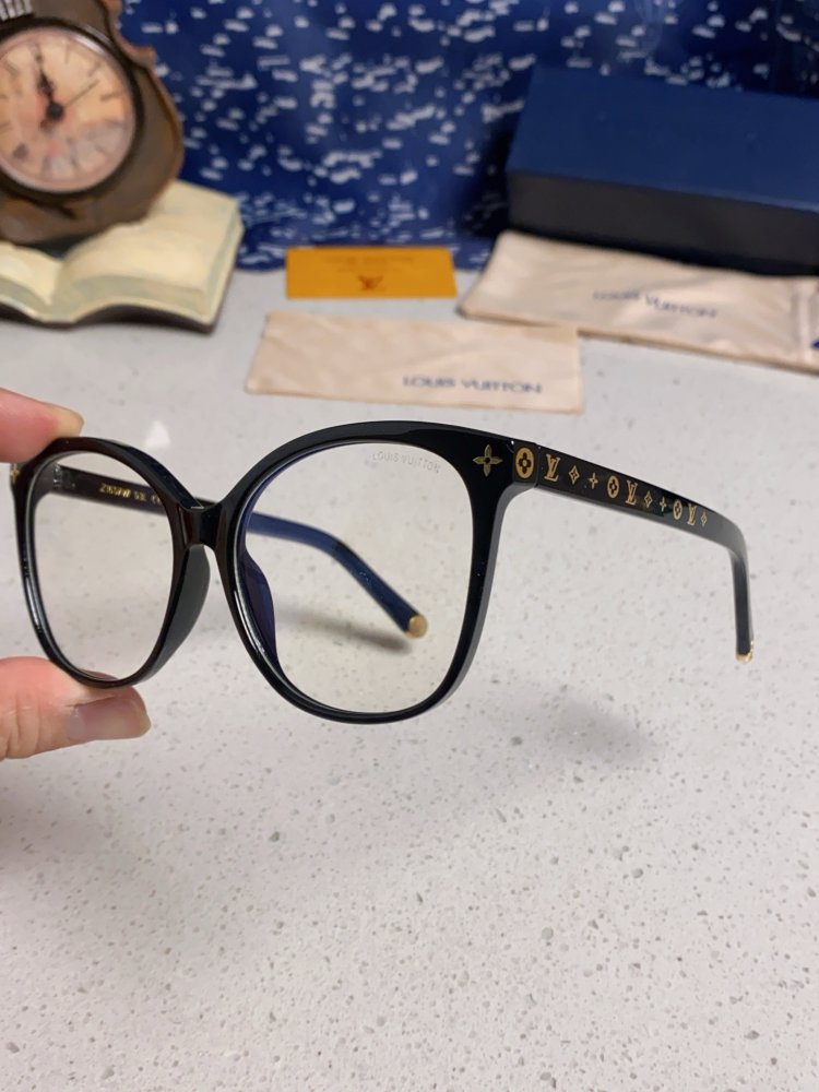 Очки солнцезащитные Z1657W фото 6