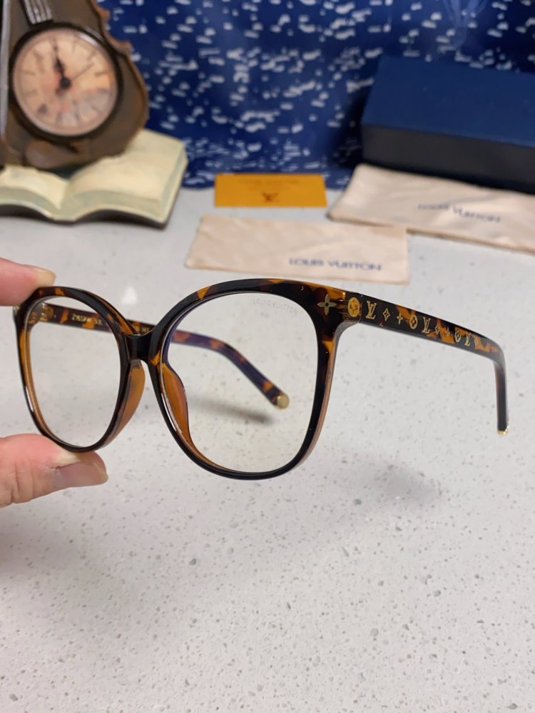 Очки солнцезащитные Z1657W фото 6