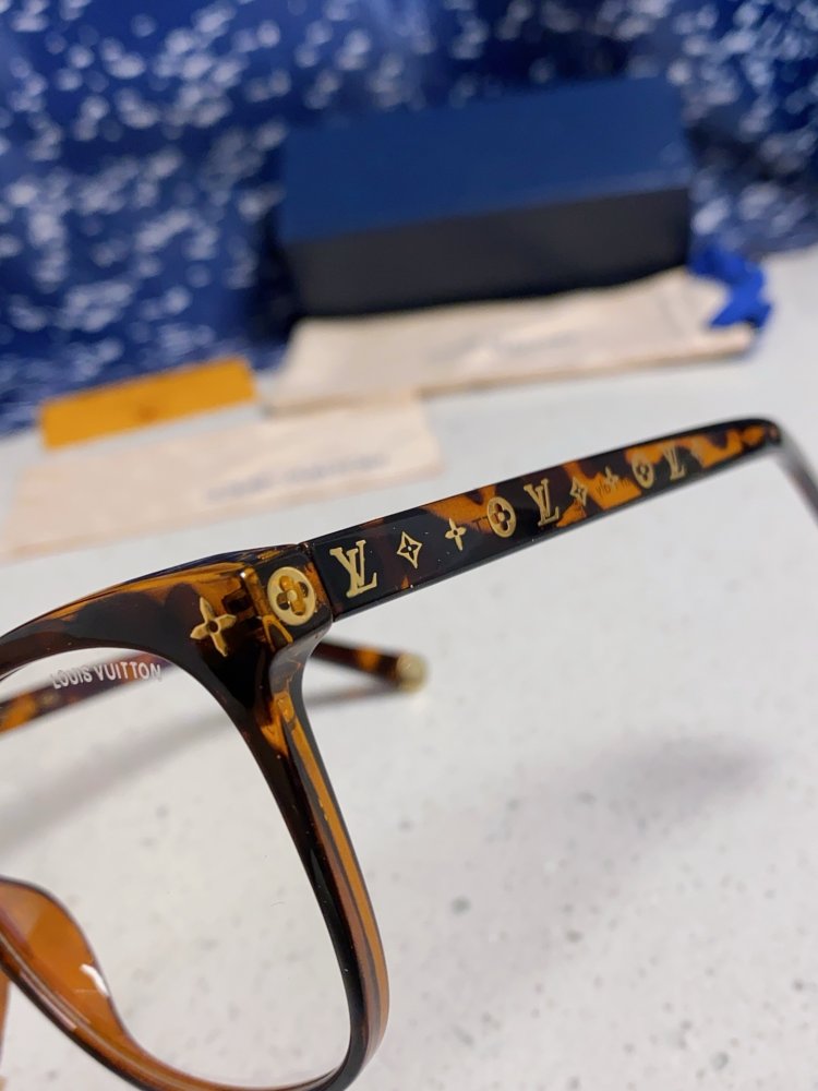 Очки солнцезащитные Z1657W фото 7