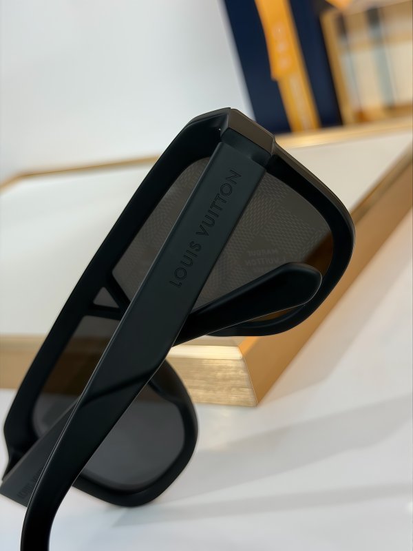 Очки солнцезащитные Z2878U фото 7