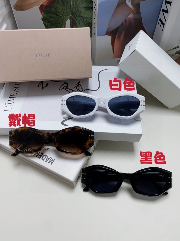 Очки солнцезащитные фото 10