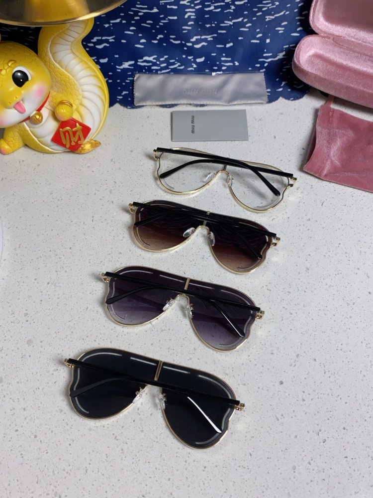 Очки солнцезащитные фото 10