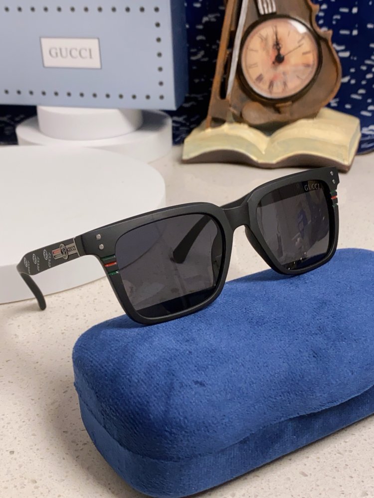 Очки солнцезащитные фото 10