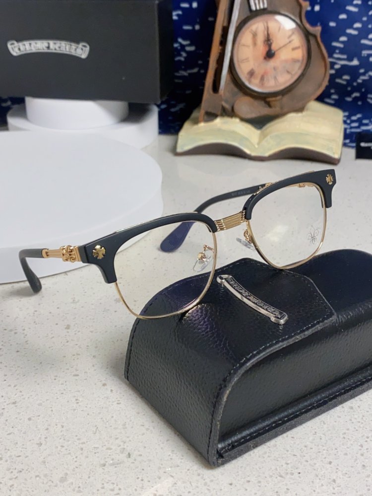 Очки солнцезащитные фото 10