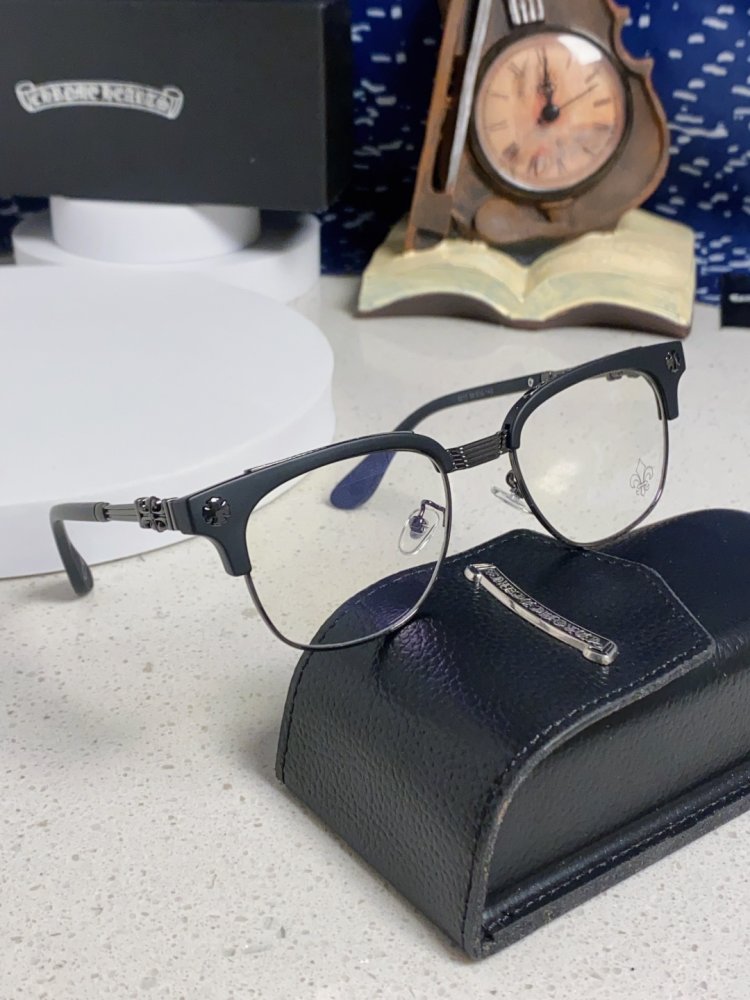 Очки солнцезащитные фото 10