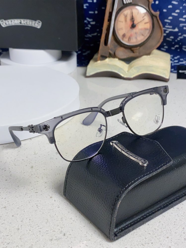 Очки солнцезащитные фото 10