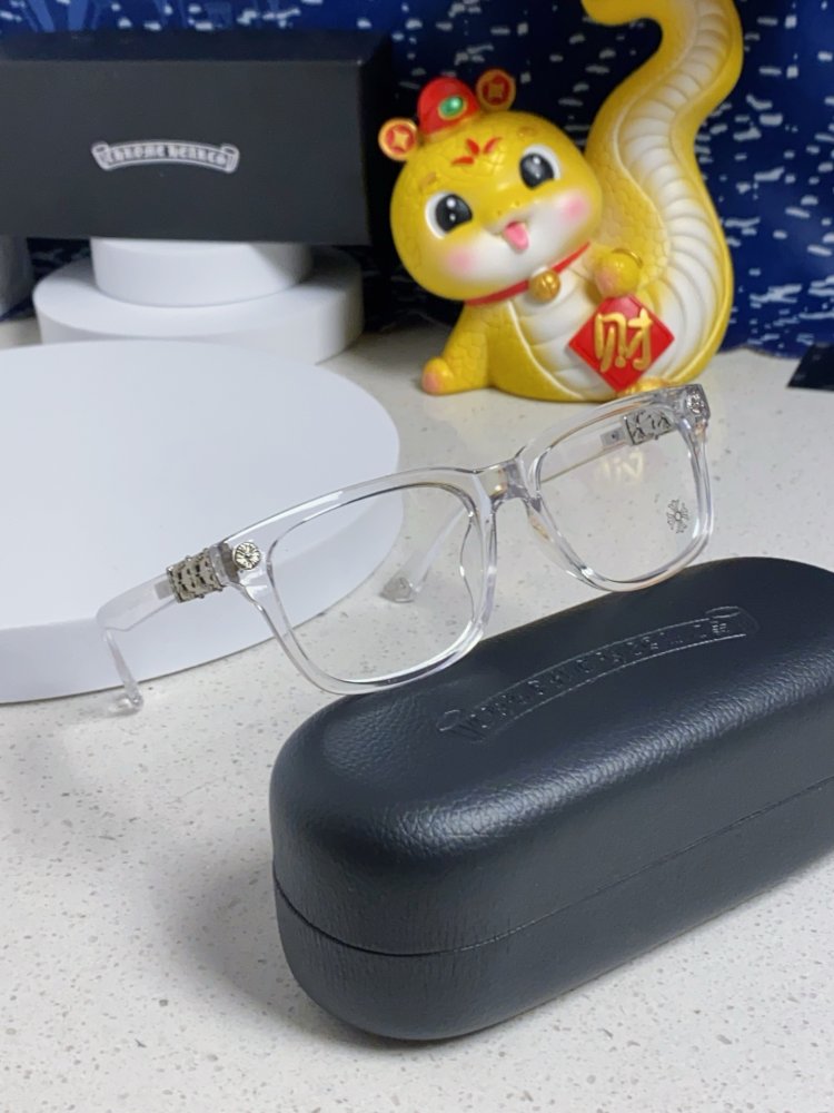 Очки солнцезащитные фото 10