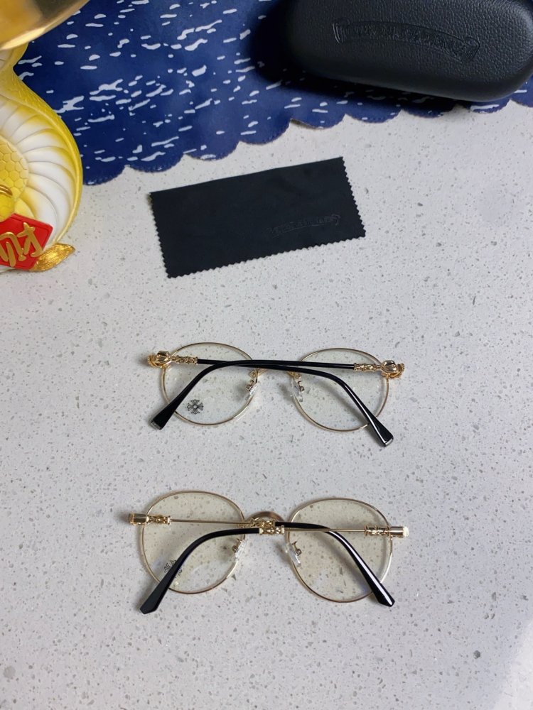 Очки солнцезащитные фото 11