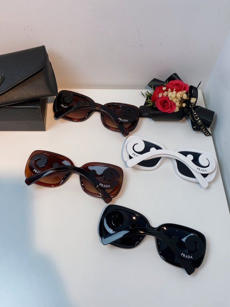 Очки солнцезащитные фото 11