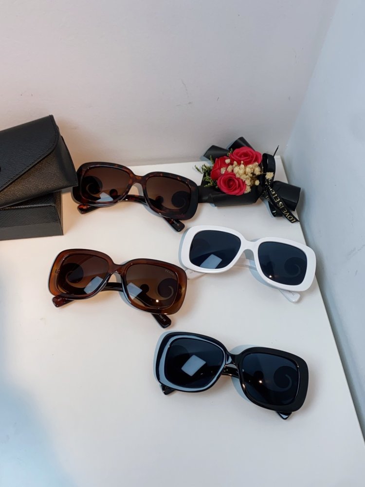 Очки солнцезащитные фото 12