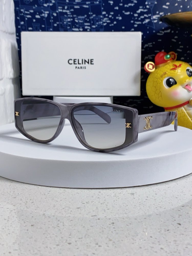 Очки солнцезащитные