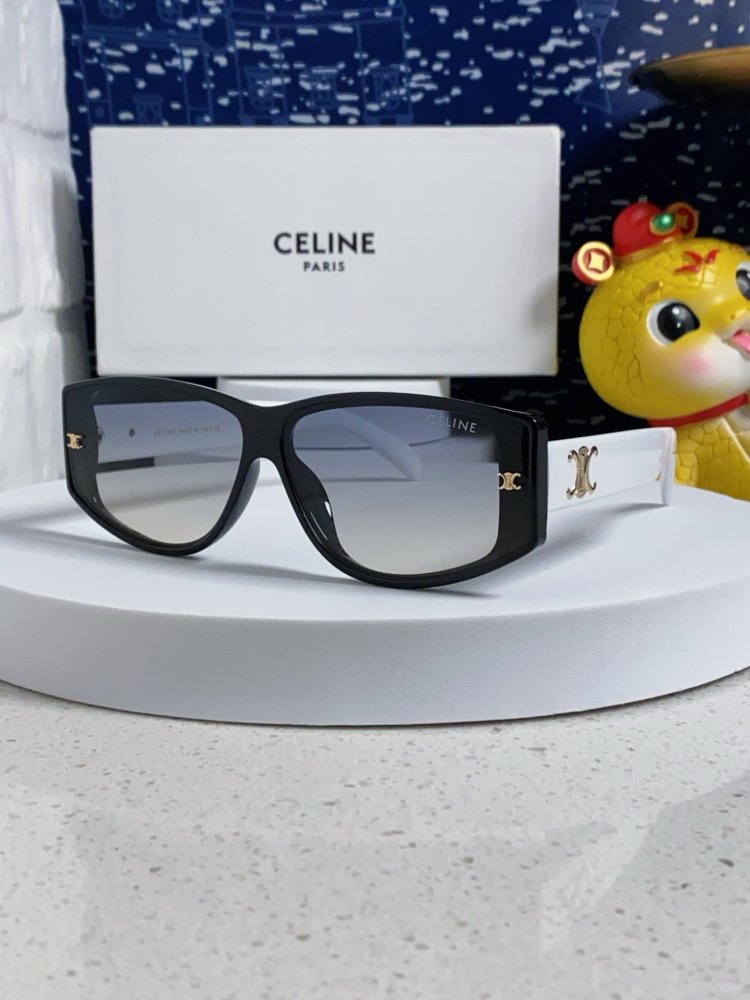 Очки солнцезащитные