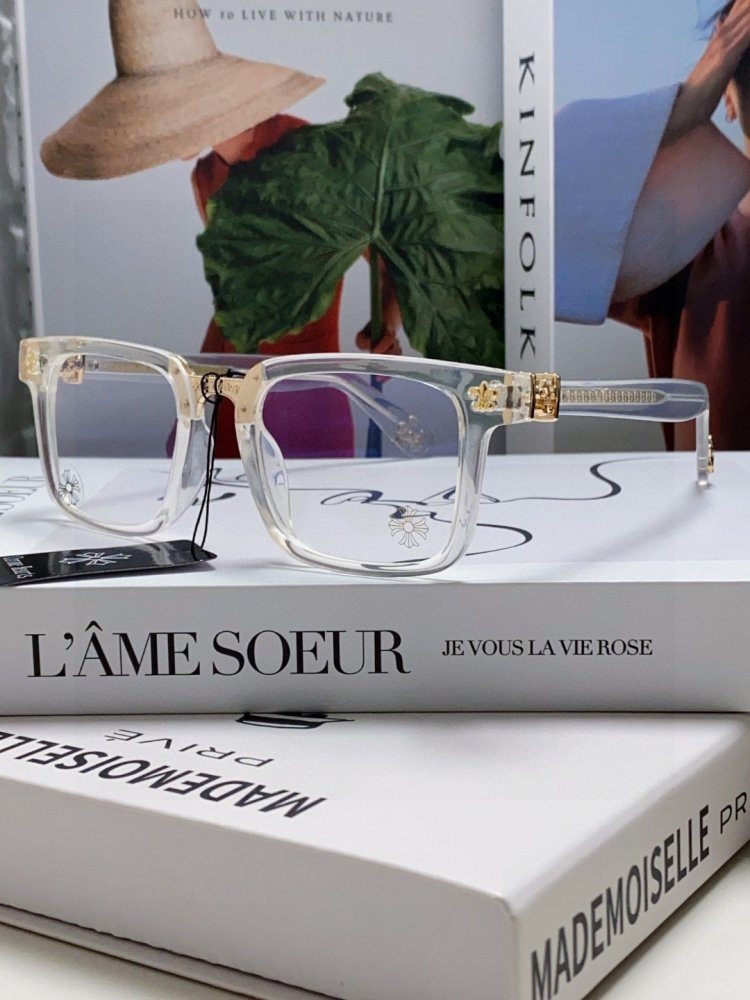 Очки солнцезащитные