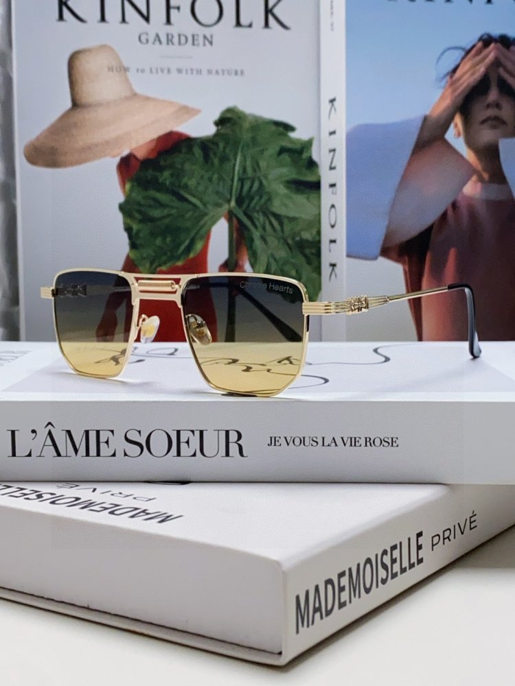 Очки солнцезащитные