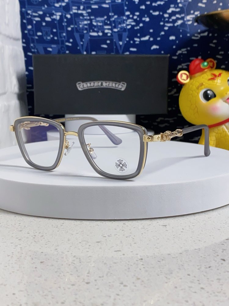 Очки солнцезащитные