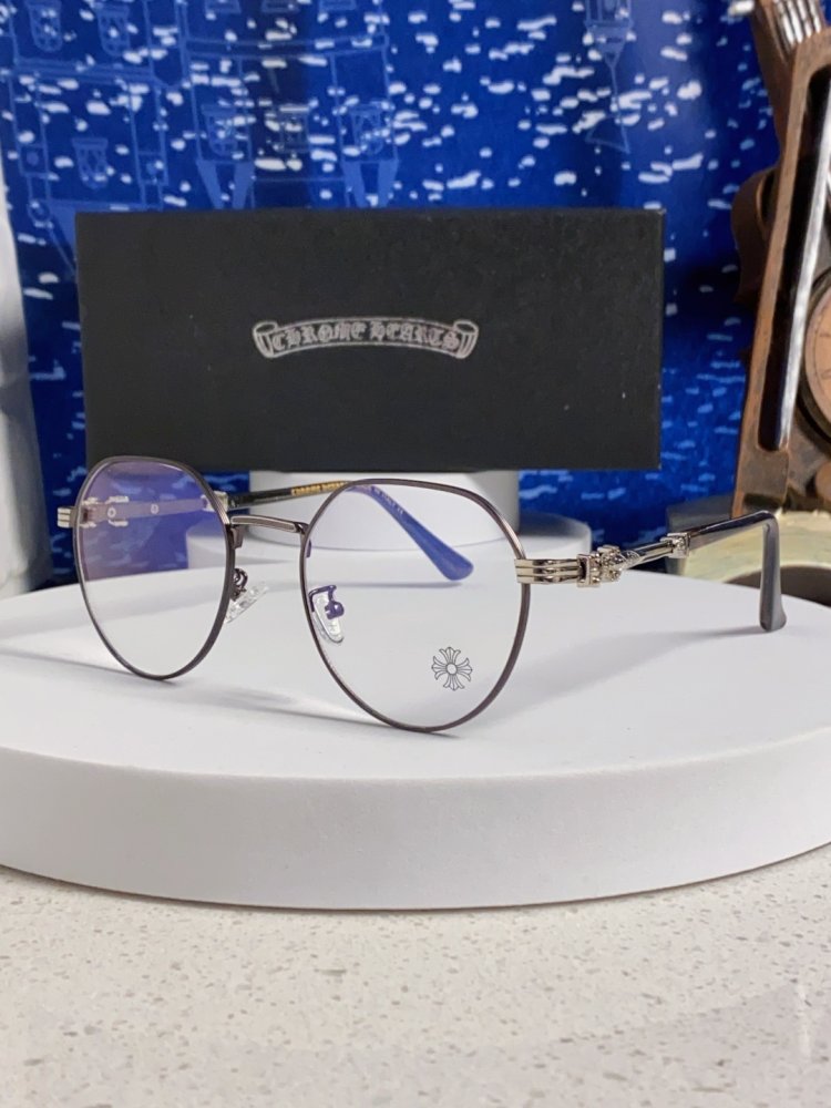 Очки солнцезащитные