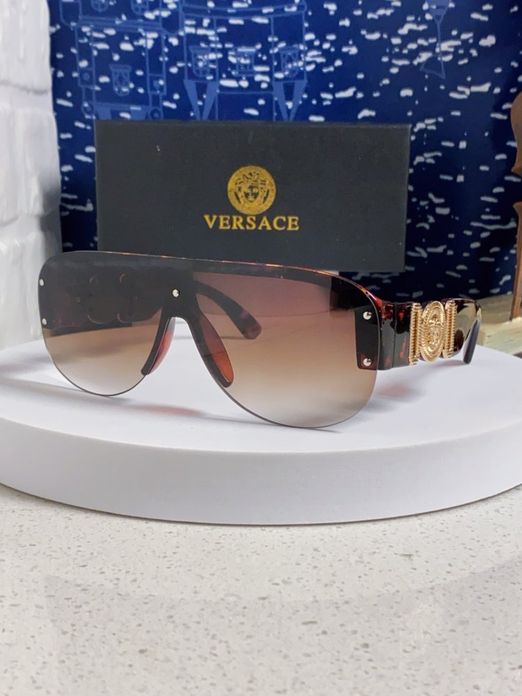 Очки солнцезащитные