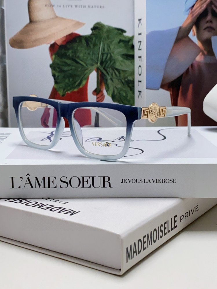 Очки солнцезащитные