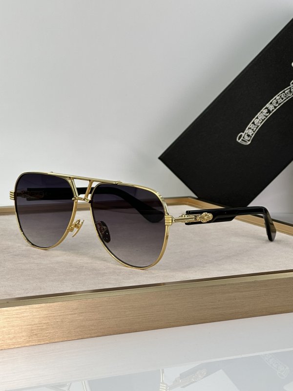 Очки солнцезащитные