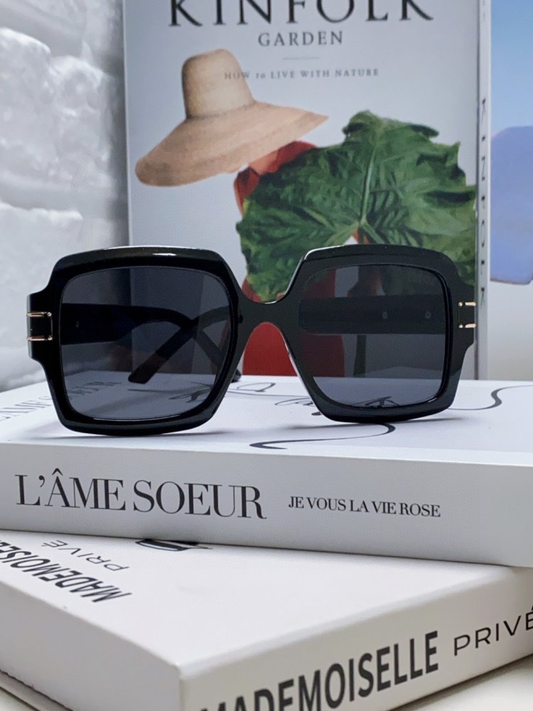 Очки солнцезащитные фото 2