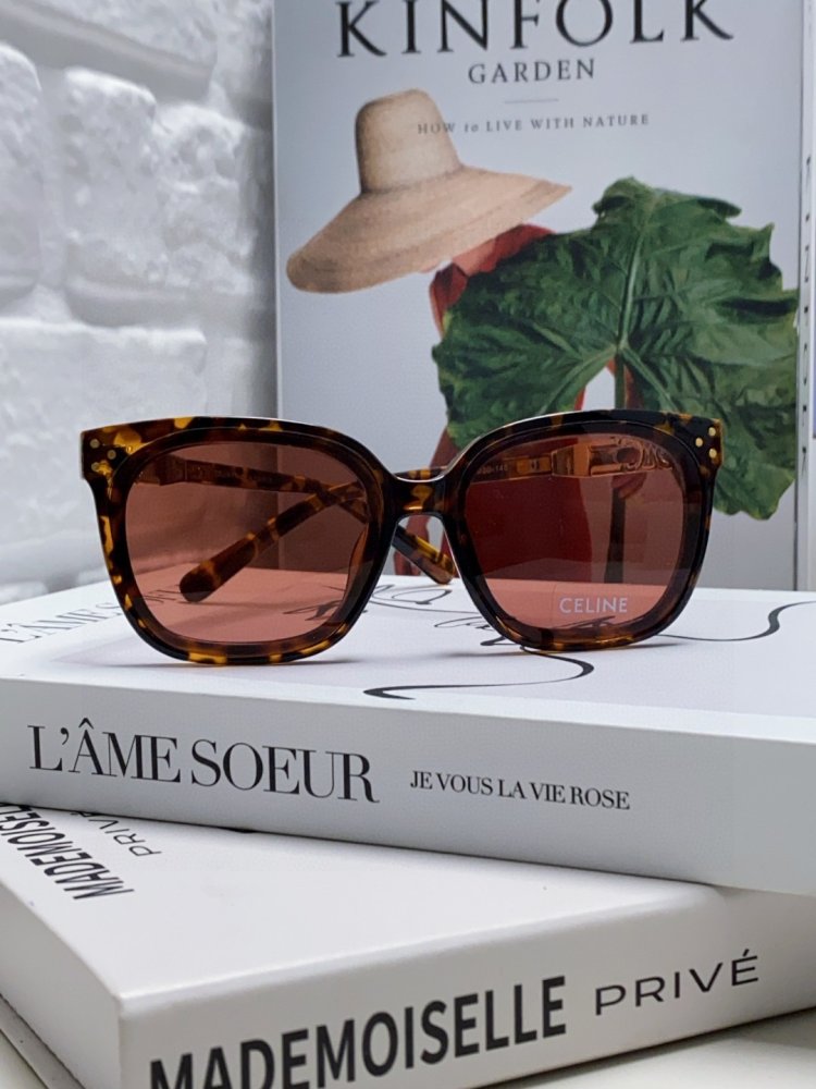 Очки солнцезащитные фото 2