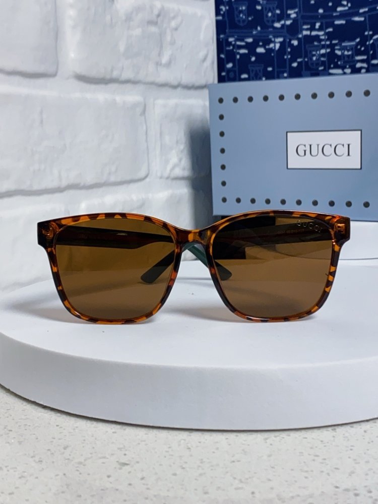 Очки солнцезащитные фото 2