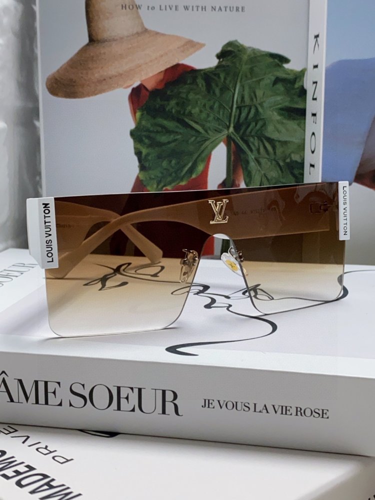 Очки солнцезащитные фото 2