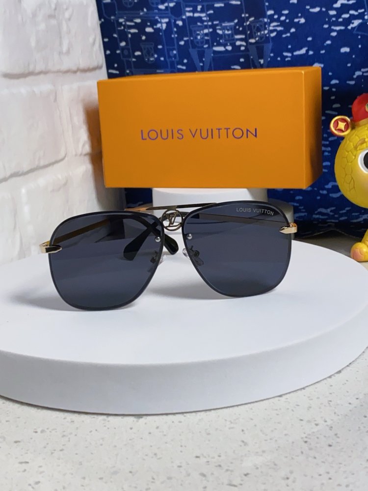 Очки солнцезащитные фото 2