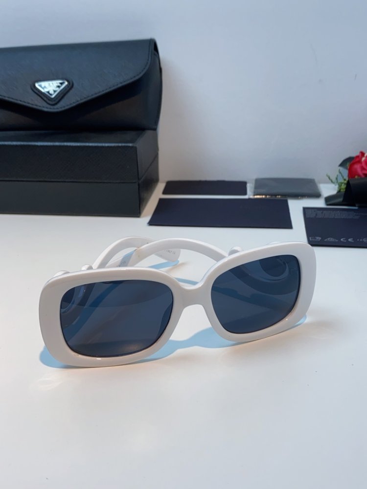 Очки солнцезащитные фото 2