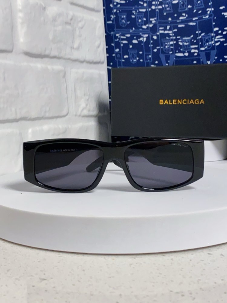 Очки солнцезащитные фото 2