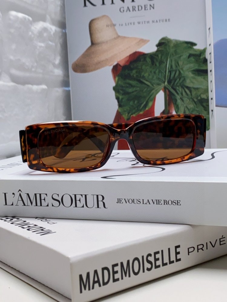 Очки солнцезащитные фото 2