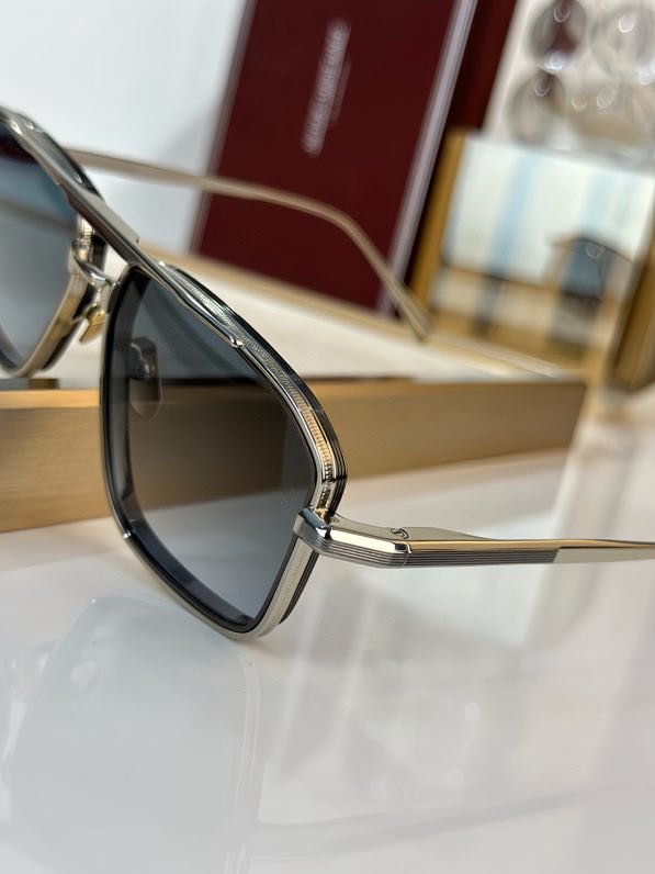 Очки солнцезащитные фото 3