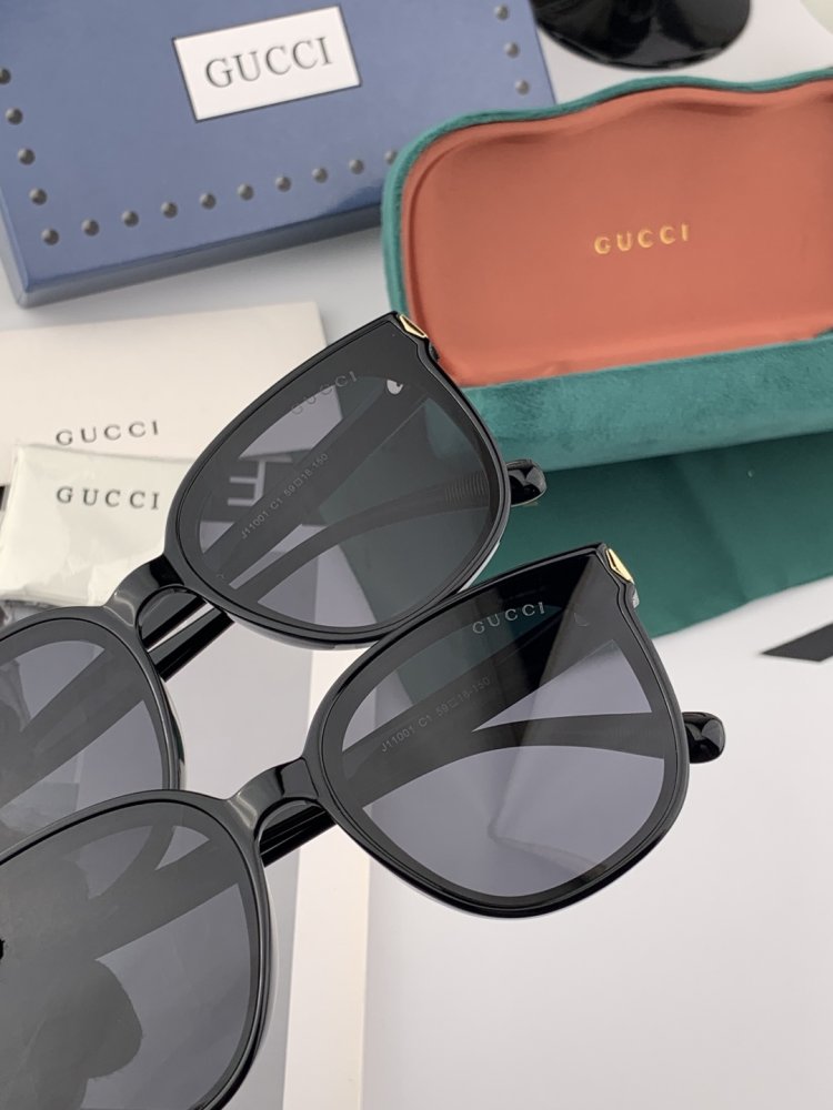 Очки солнцезащитные фото 3