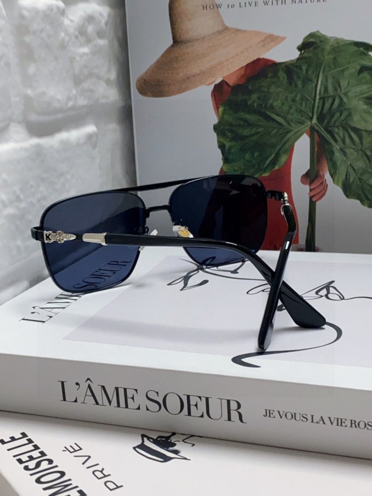 Очки солнцезащитные фото 3