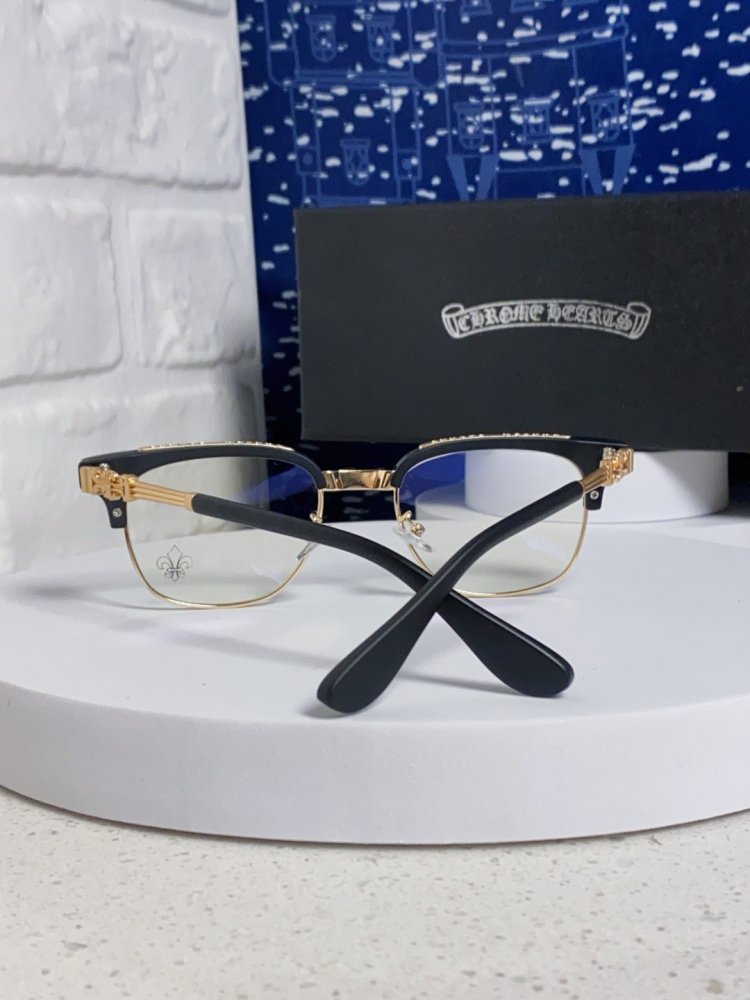 Очки солнцезащитные фото 3