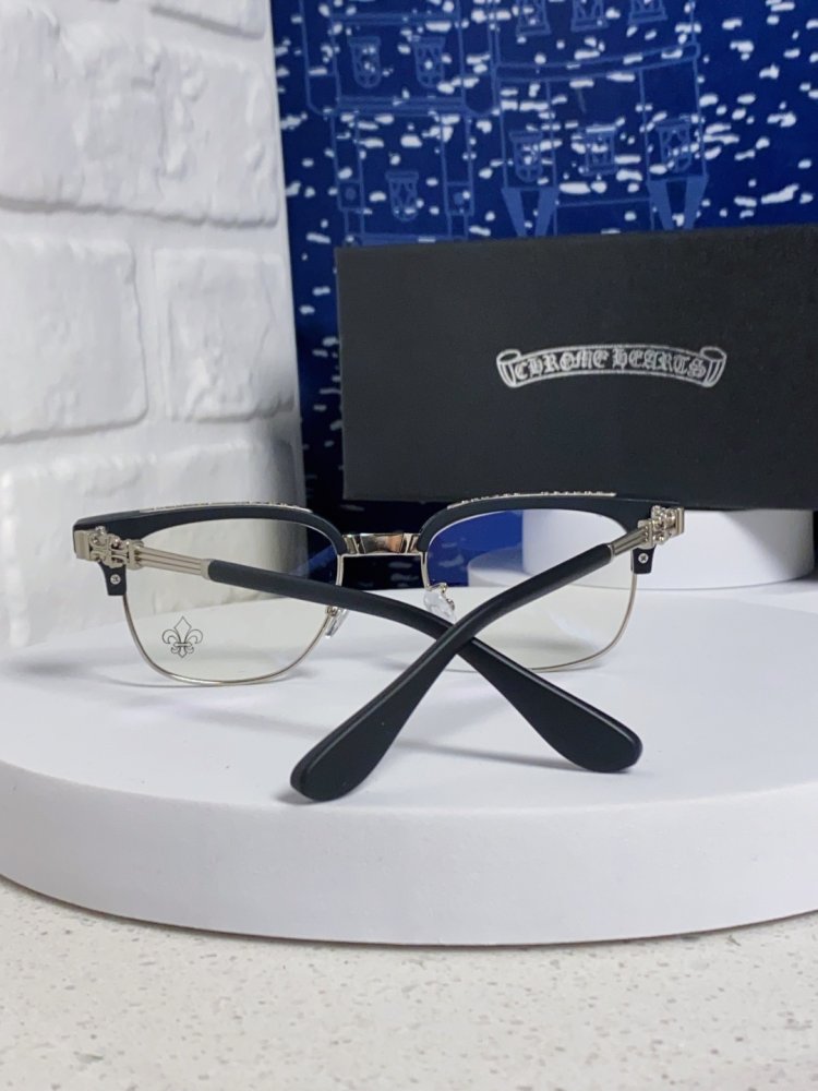 Очки солнцезащитные фото 3