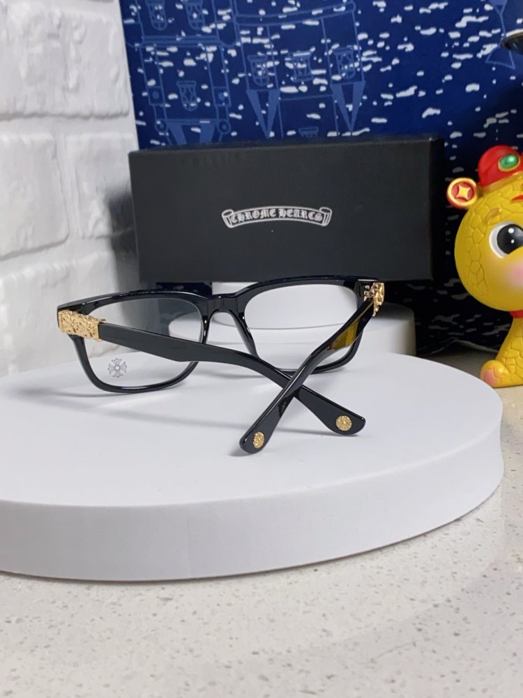 Очки солнцезащитные фото 3