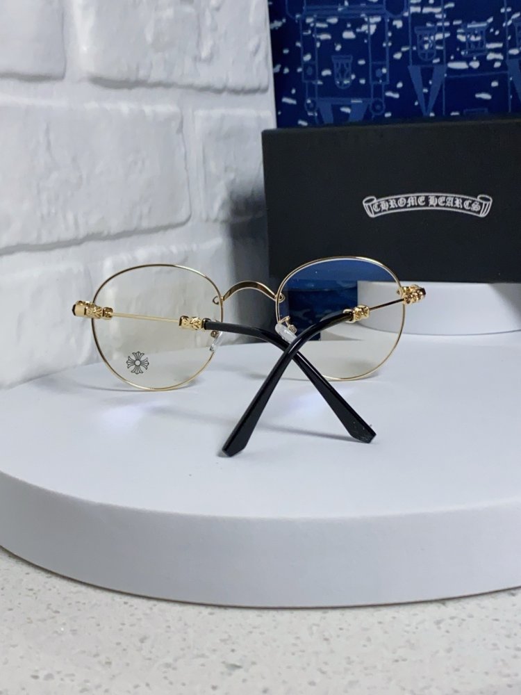 Очки солнцезащитные фото 3