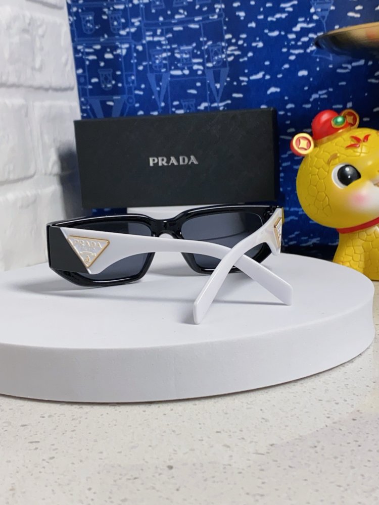 Очки солнцезащитные фото 3