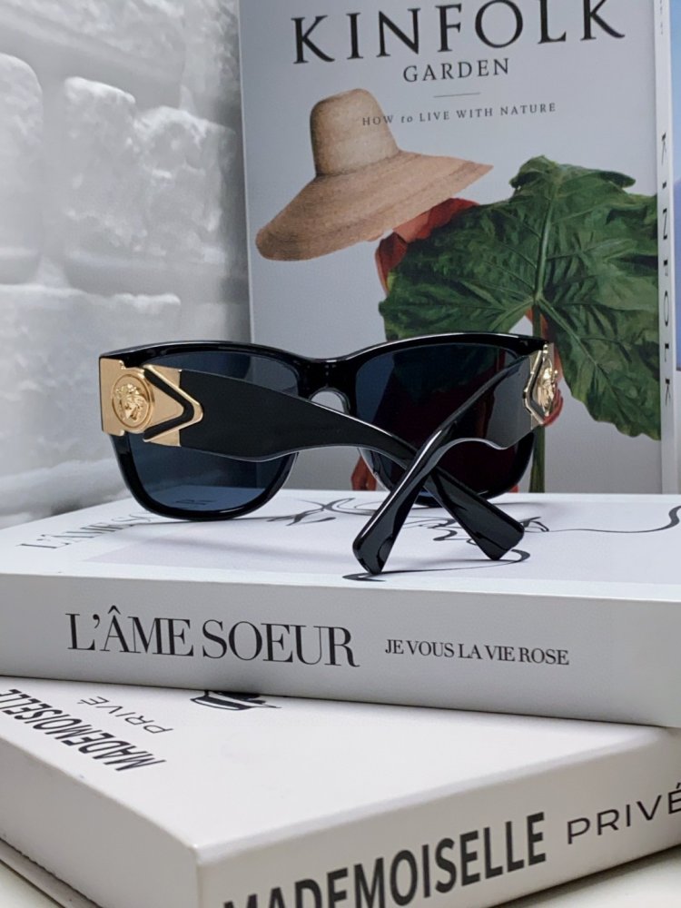 Очки солнцезащитные фото 3