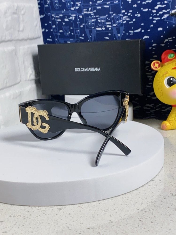 Очки солнцезащитные фото 3