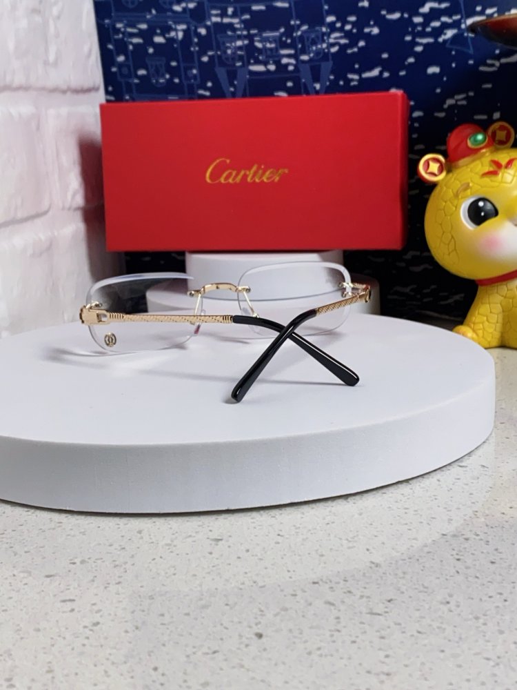 Очки солнцезащитные фото 3