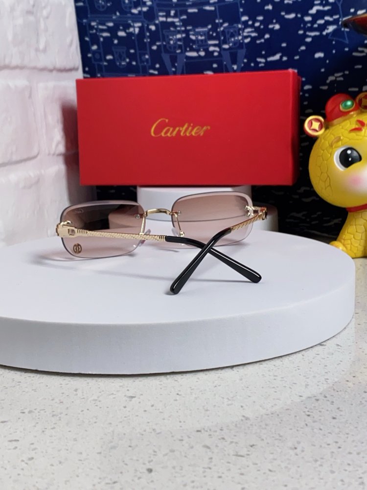 Очки солнцезащитные фото 3