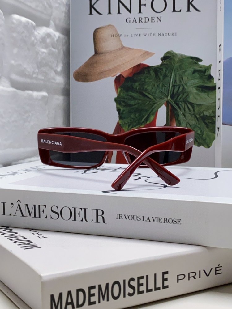 Очки солнцезащитные фото 3